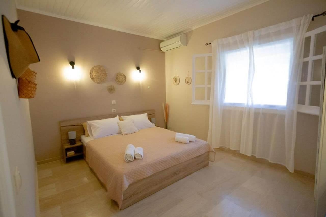 Armonia Apartments コルフ島 エクステリア 写真